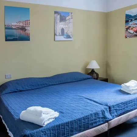 Britannia Hotel 3*