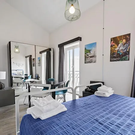 Britannia 3* Génova