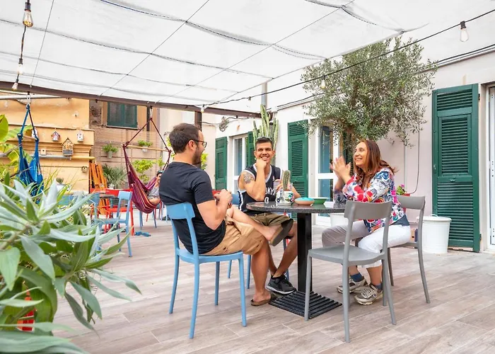 Britannia 3* Génova