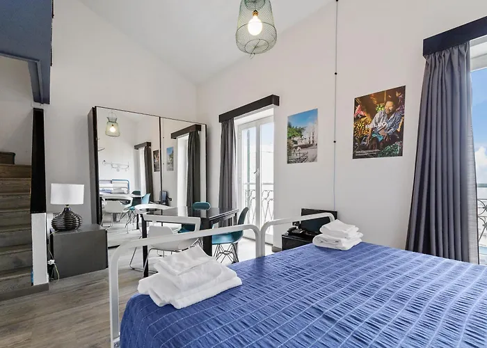 Britannia 3* Génova